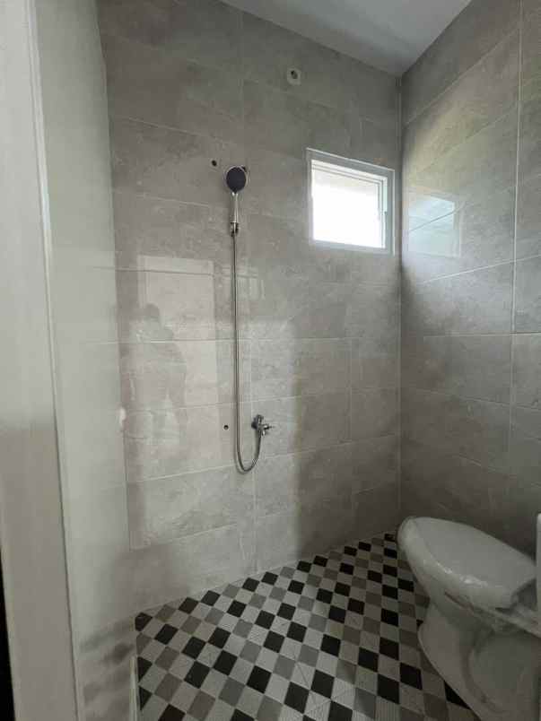 dijual rumah jalan pesona kedaung sawangan