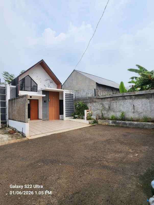 dijual rumah jalan raya kalimulya