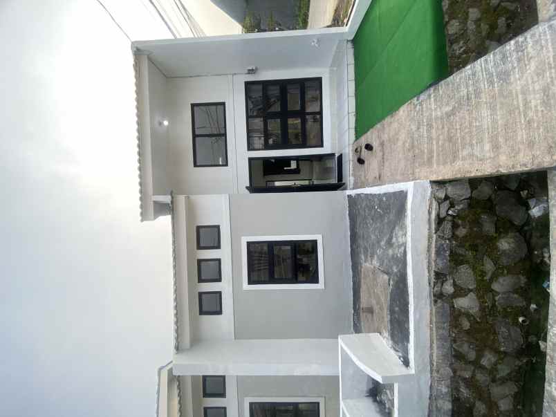 dijual rumah jalan raya megu cisoka kab