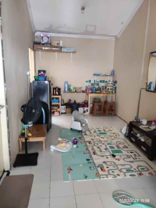 dijual rumah jalan raya serpong cisauk bsd