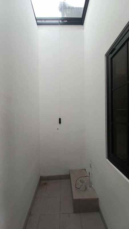 dijual rumah jatimulya 5 menit alun