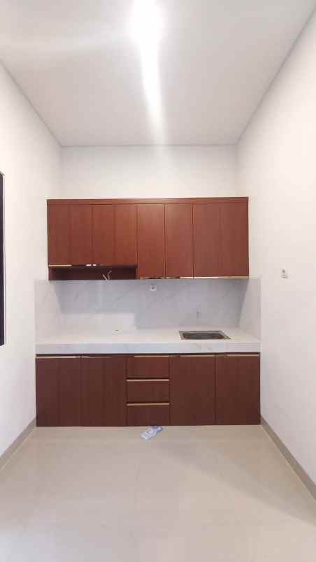 dijual rumah jatimulya 5 menit alun