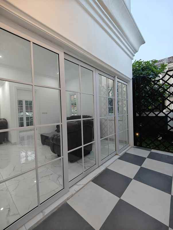 dijual rumah jatiwaringin bekasi