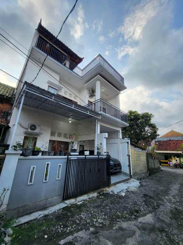 dijual rumah jimbaran