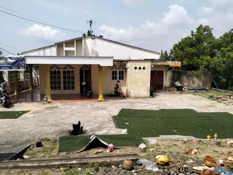 dijual rumah jl bambu kuning