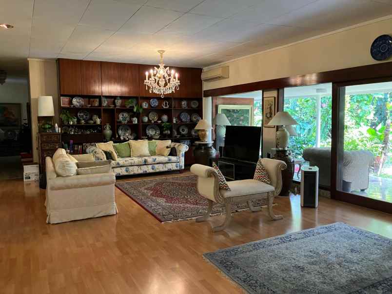 dijual rumah jl bangka pela mampang kec