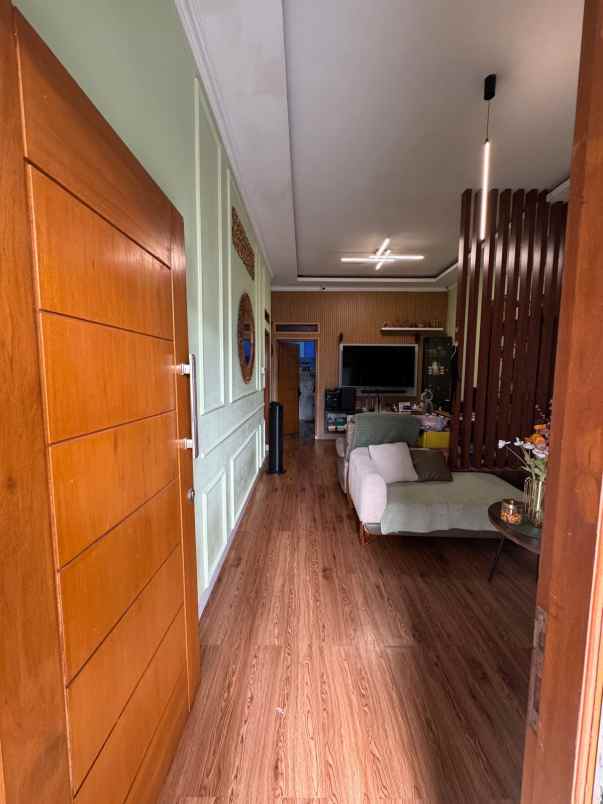 dijual rumah jl bintara kecamatan