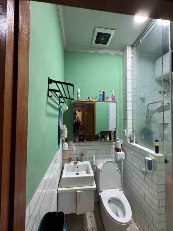 dijual rumah jl bintara kecamatan