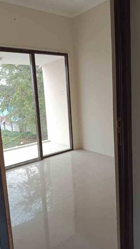 dijual rumah jl ceger raya jurang mangu