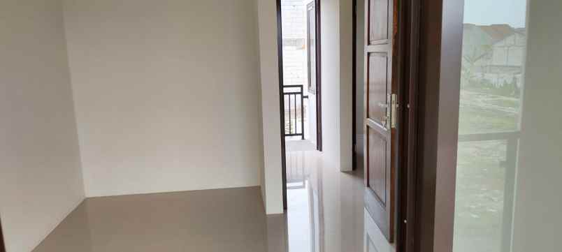 dijual rumah jl ceger raya jurang mangu