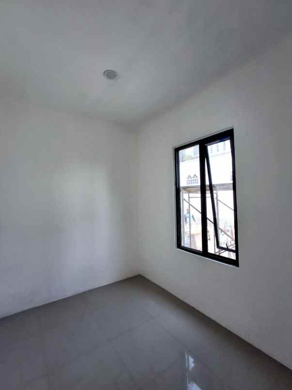 dijual rumah jl cilengkrang bandung