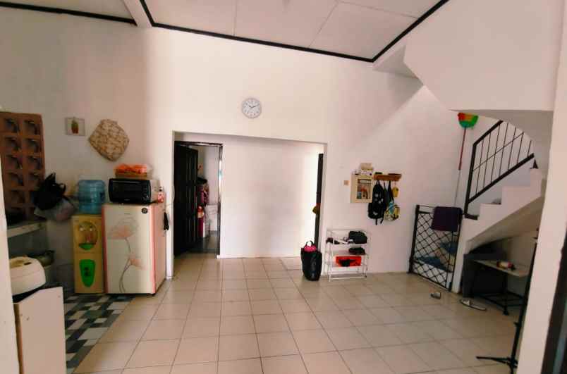 dijual rumah jl kaliurang km 10