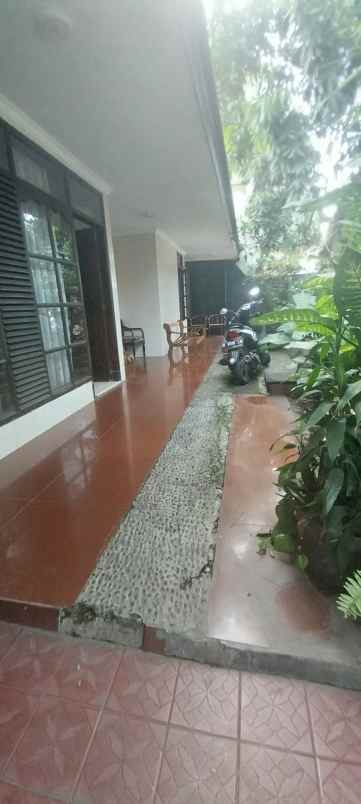 dijual rumah jl leuwi anyar vii