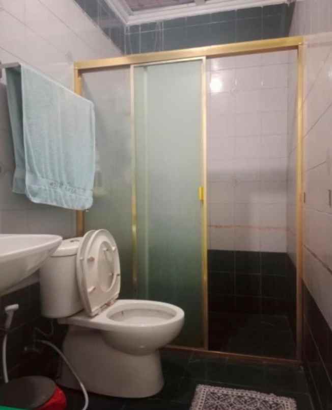 dijual rumah jl maribaya pangkalan jati