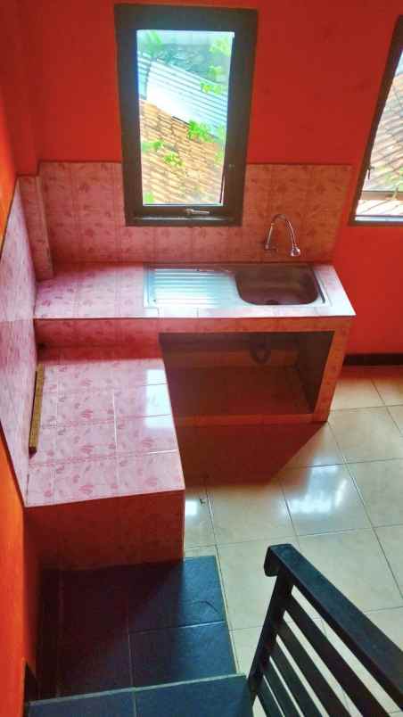 dijual rumah jl sekemirung dago bandung