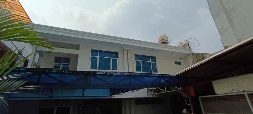 dijual rumah jln a gg a2 kel kartini
