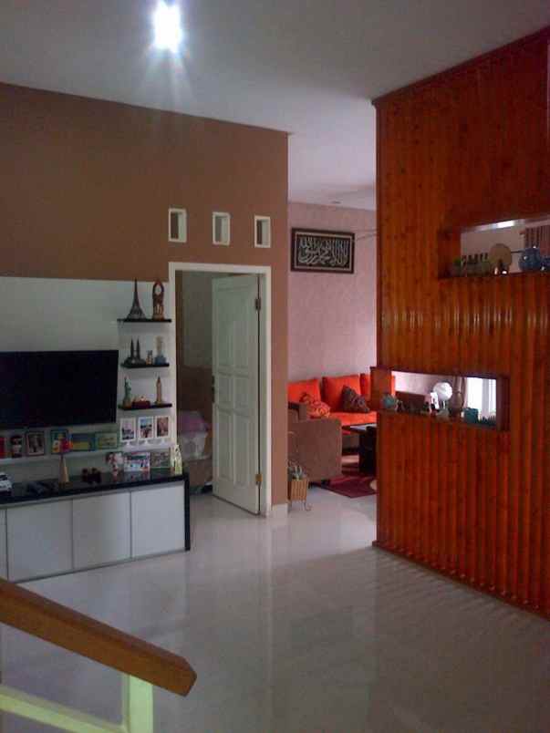dijual rumah jln gandaria raya