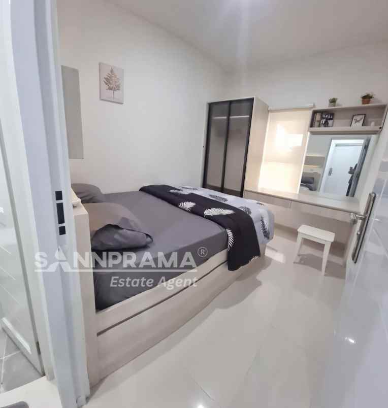 dijual rumah jln rya parung bogor