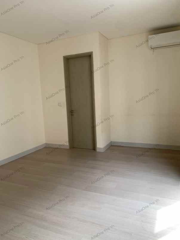 dijual rumah jln semayang cluster