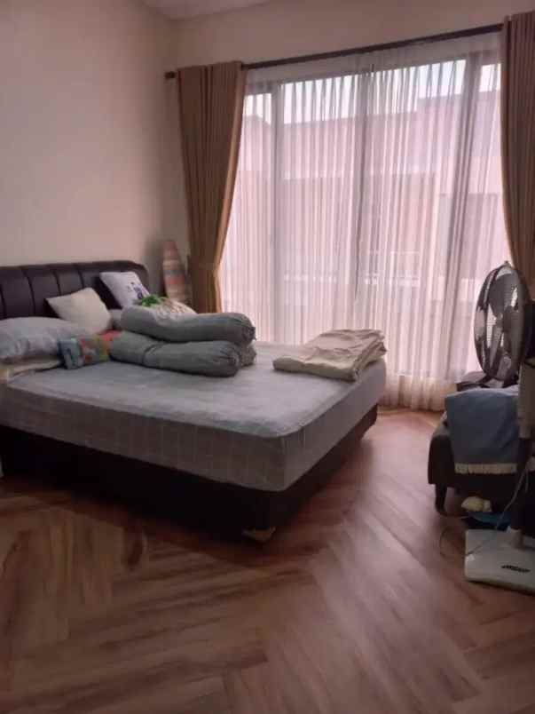 dijual rumah jombang ciputat