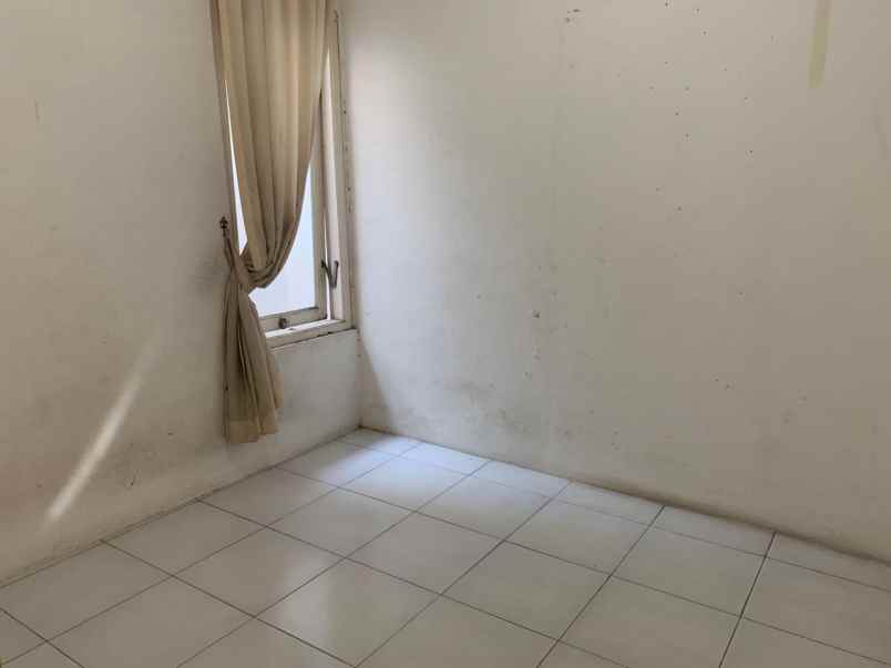 dijual rumah jurangmangu barat