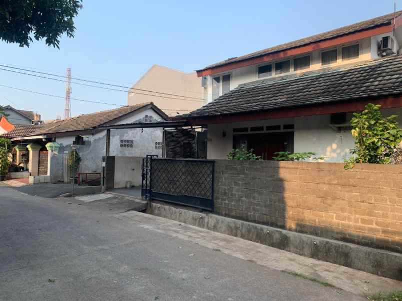 dijual rumah jurangmangu barat