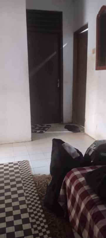 dijual rumah jurangmangu barat