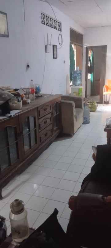 dijual rumah jurangmangu barat
