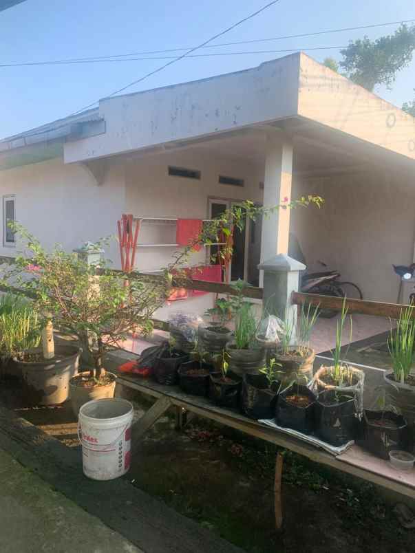 dijual rumah kandungan sinargalih