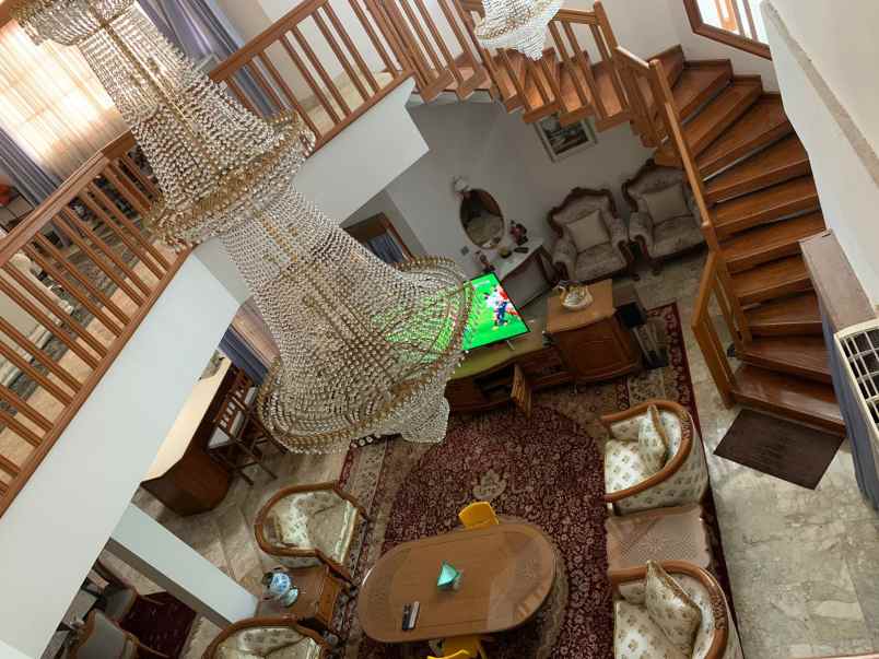 dijual rumah karang tengah raya