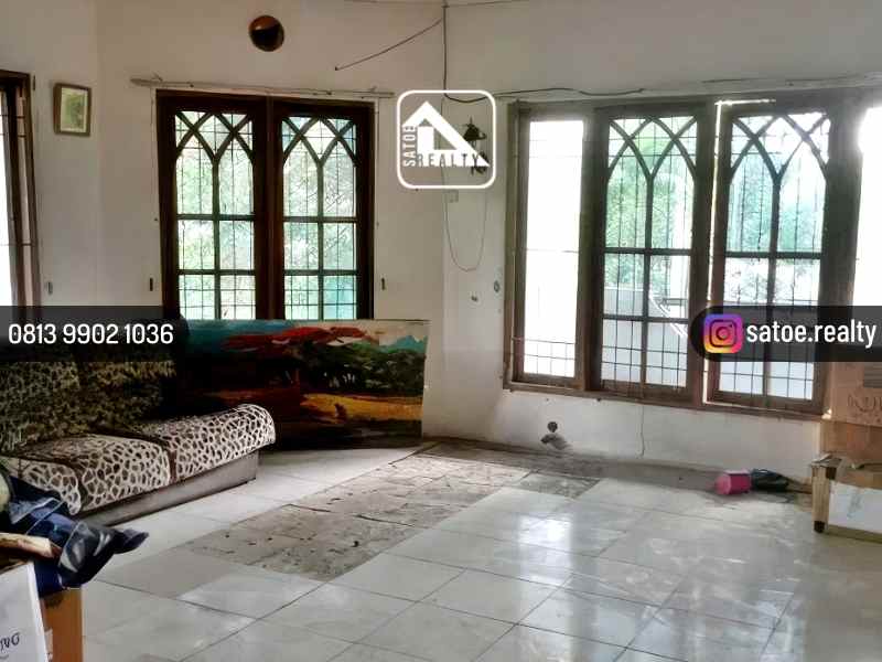 dijual rumah kav polri ragunan pasar