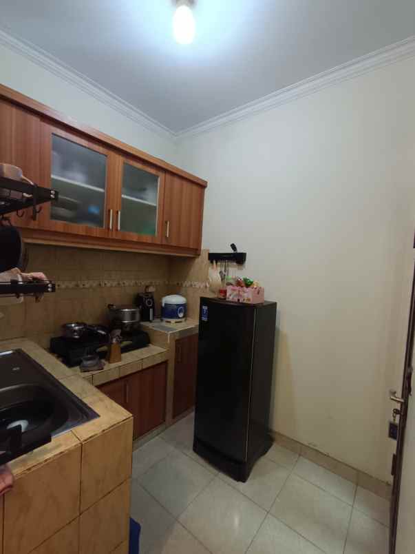 dijual rumah kavling sariwangi full bangunan 3 lantai