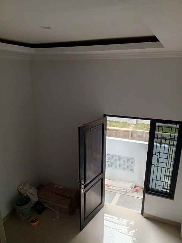 dijual rumah kebagusan