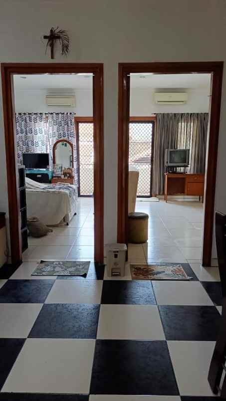 dijual rumah kelapa gading