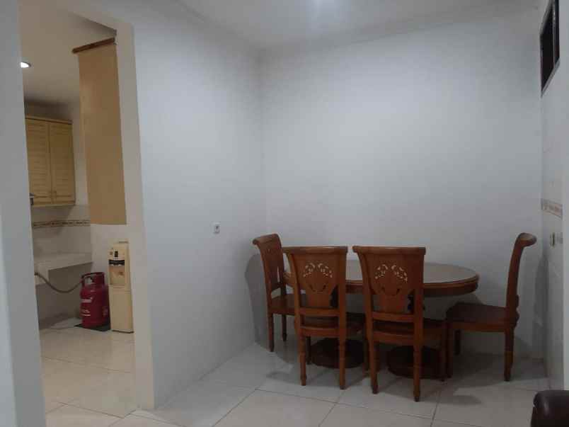 dijual rumah kelapa indah tangerang