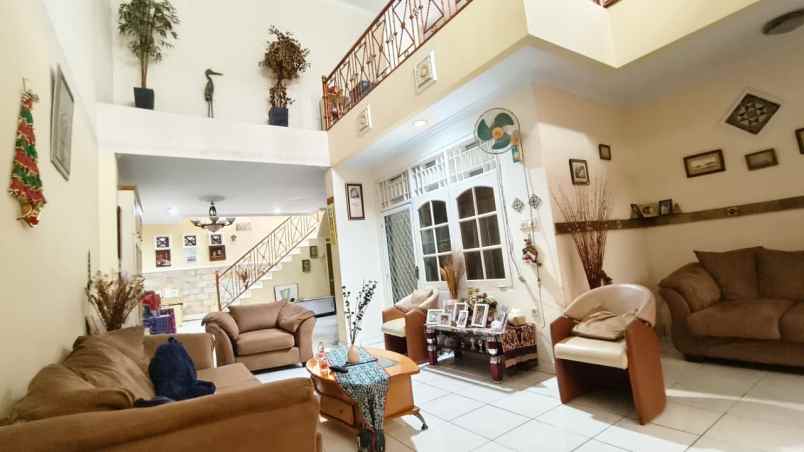 dijual rumah kemanggisan palmerah