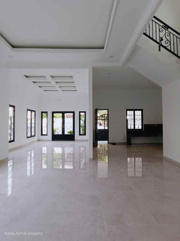 dijual rumah komplek dki jalan raya