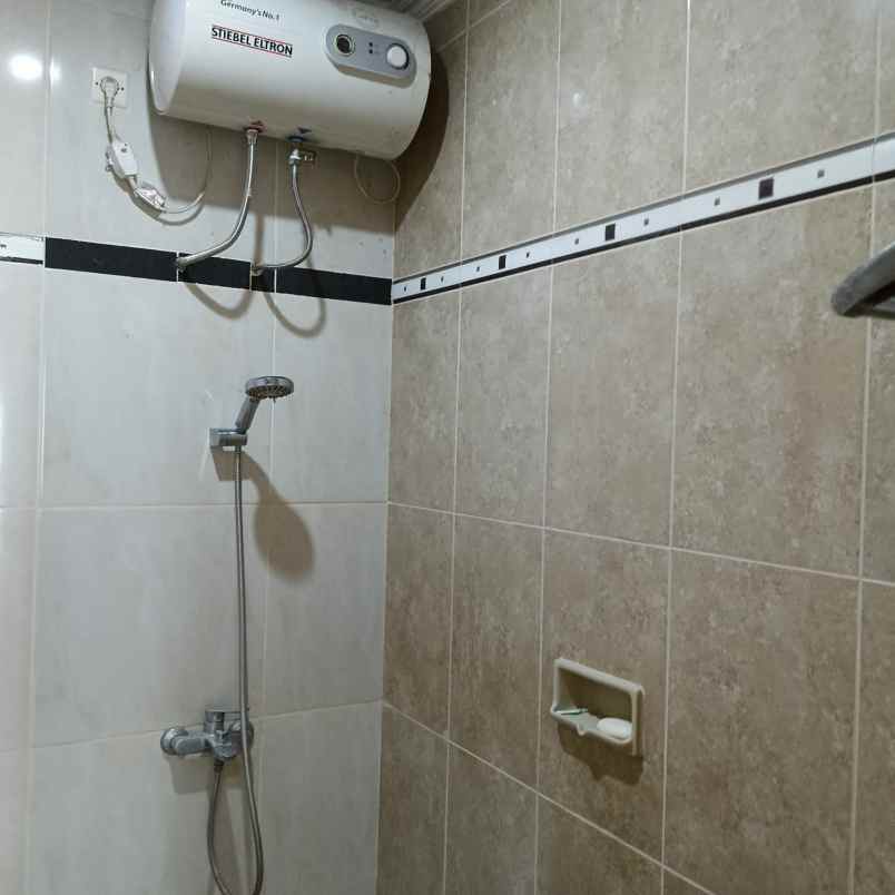 dijual rumah komplek dolog jaya duren