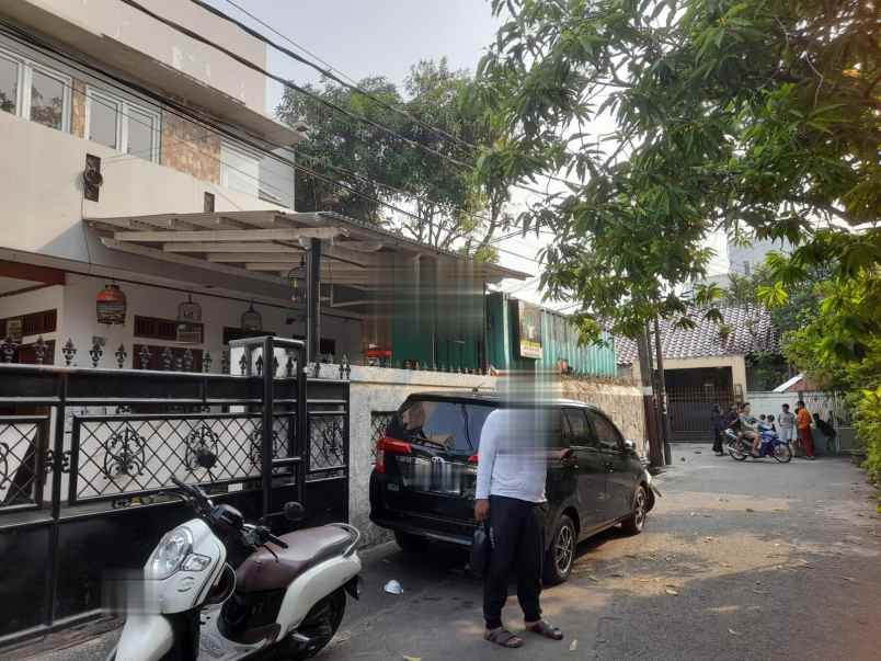 dijual rumah komplek hook