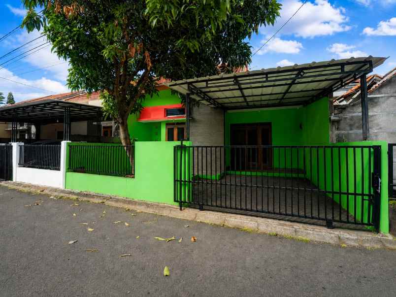 dijual rumah komplek nyaman puri dago antapani bandung