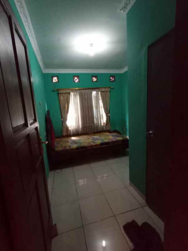 dijual rumah komplek pojok cimahi