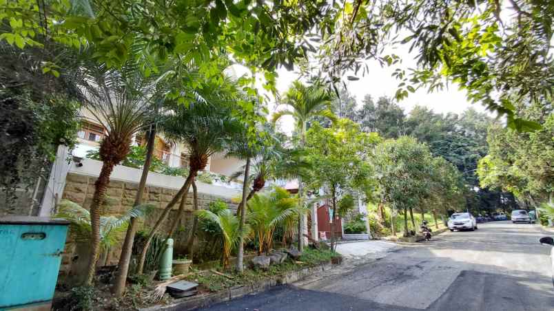 dijual rumah komplek setraduta bandung