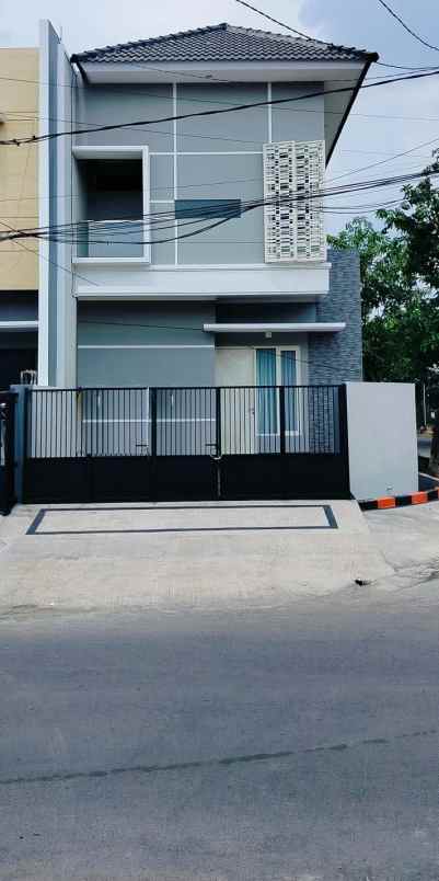 dijual rumah kutisari indah selatan