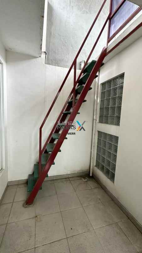 dijual rumah ladiva greenhill