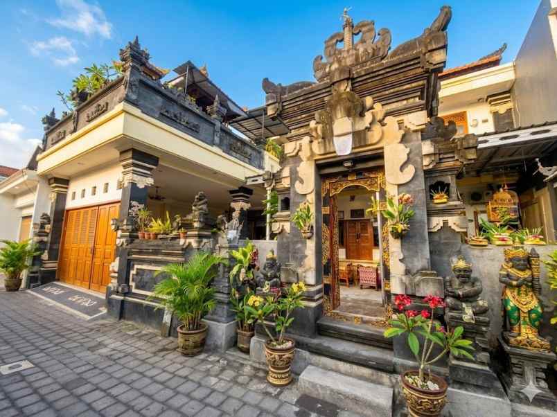 dijual rumah lantai 2 lokasi merpati monang maning