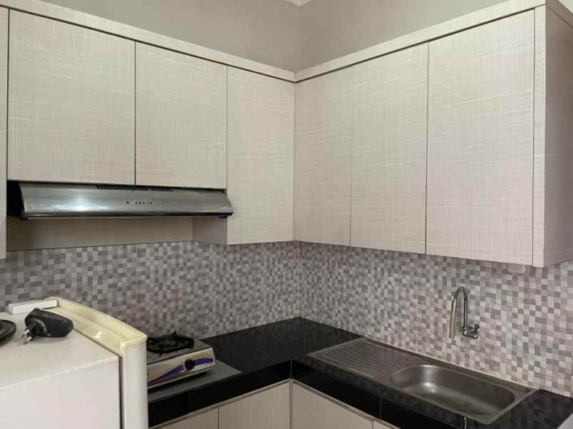 dijual rumah lebak bulus cilandak