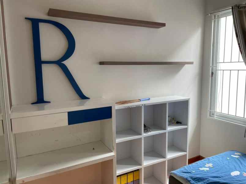 dijual rumah lebak bulus cilandak