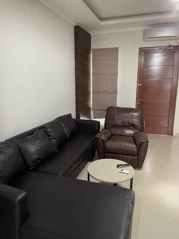 dijual rumah lebak bulus cilandak