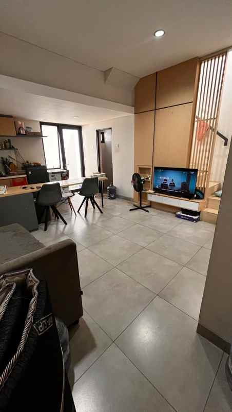 dijual rumah legenda wisata cibubur