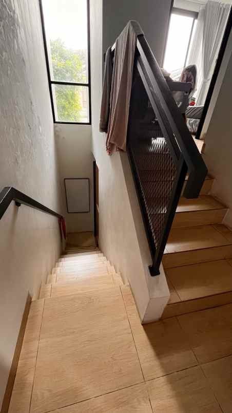 dijual rumah legenda wisata cibubur